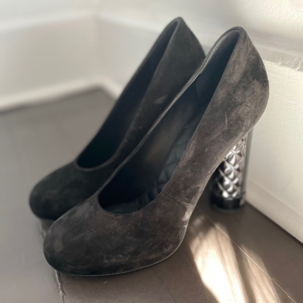Chanel Heels - Size 38.5